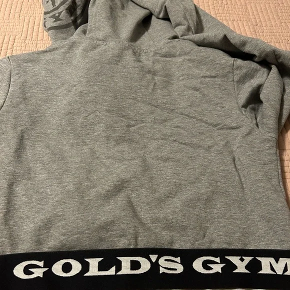 Gray Hooded Crop Top - Picture 5 of 6